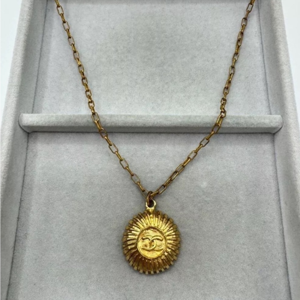 Chanel CC Necklace - 17” vintage gold plated necklace